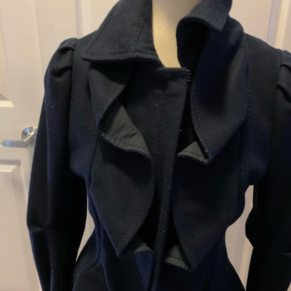 Jacket - Picture 2 of 8
